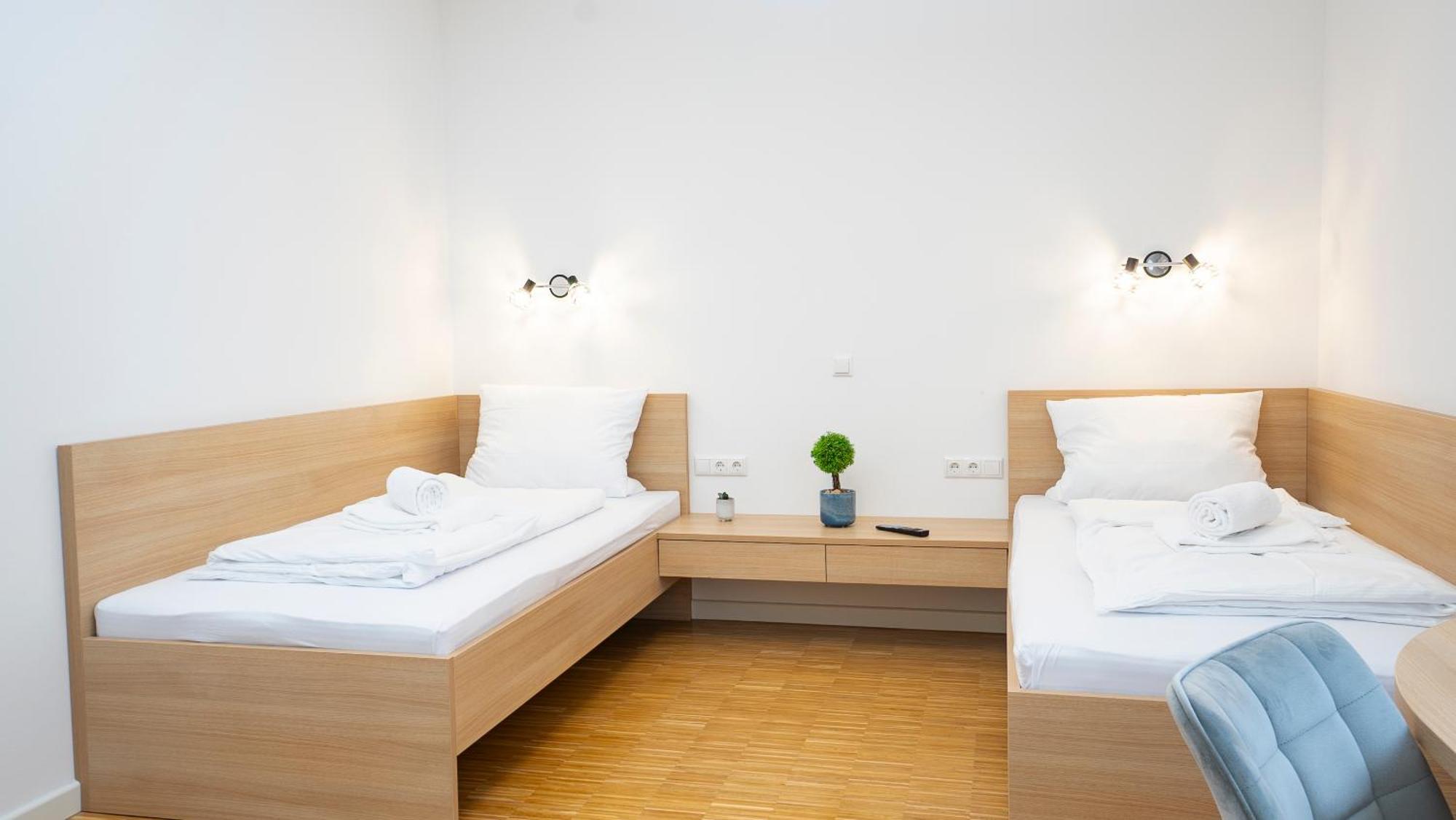 Henrys Sleeping Am Augsburger Eiskanal Ngoại thất bức ảnh