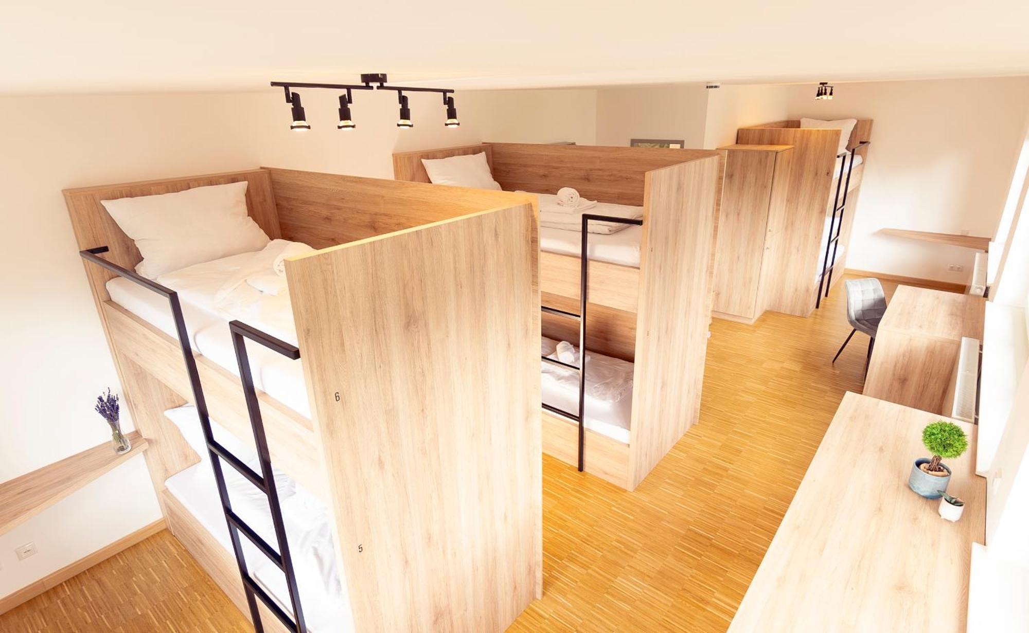 Henrys Sleeping Am Augsburger Eiskanal Ngoại thất bức ảnh